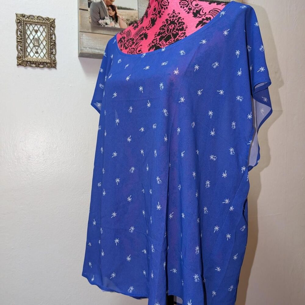 Torrid Sheer Blue Blouse With White Palm Trees